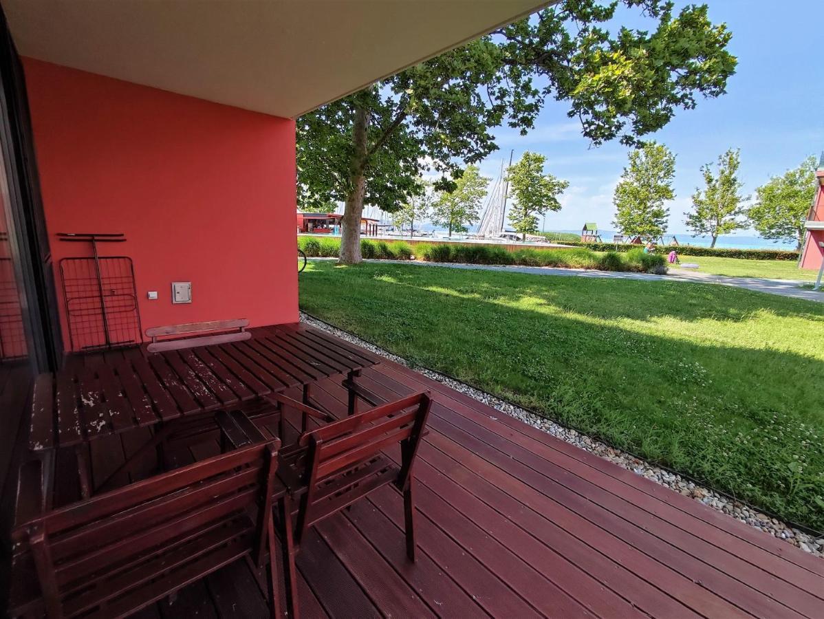 Soleil Apartmanok Balatonlelle Luaran gambar